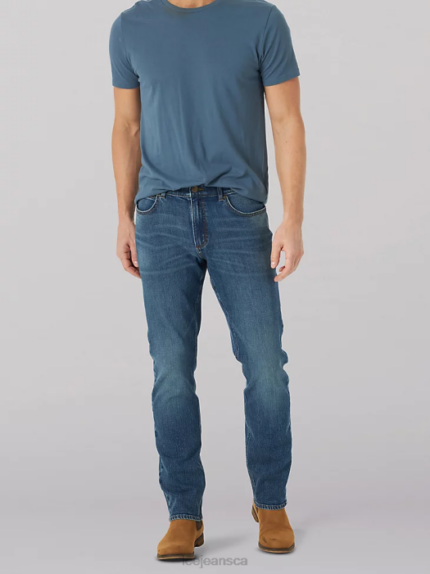 Lee Men Extreme Motion 4-Way Stretch Straight Tapered Jean Below the Belt Clothing 480T638