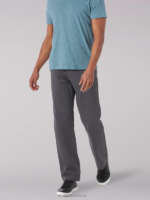 Lee Men Extreme Motion MVP Straight Fit Flat Front Pant Engineer Clothing 480T748