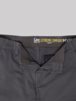 Lee Men Extreme Motion MVP Straight Fit Flat Front Pant Engineer Clothing 480T748 - Image 5