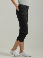 Lee Women Legendary Regular Fit Capri Black Clothing 480T442 - Image 4