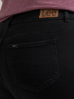 Lee Women Legendary Regular Fit Capri (Plus) Black Clothing 480T451 - Image 4