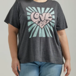 Lee Women Love Graphic Tee (Plus) Jet Black Clothing 480T391