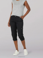 Lee Women Ultra Lux with Flex-to-Go Relaxed Cargo Capri Black Clothing 480T435